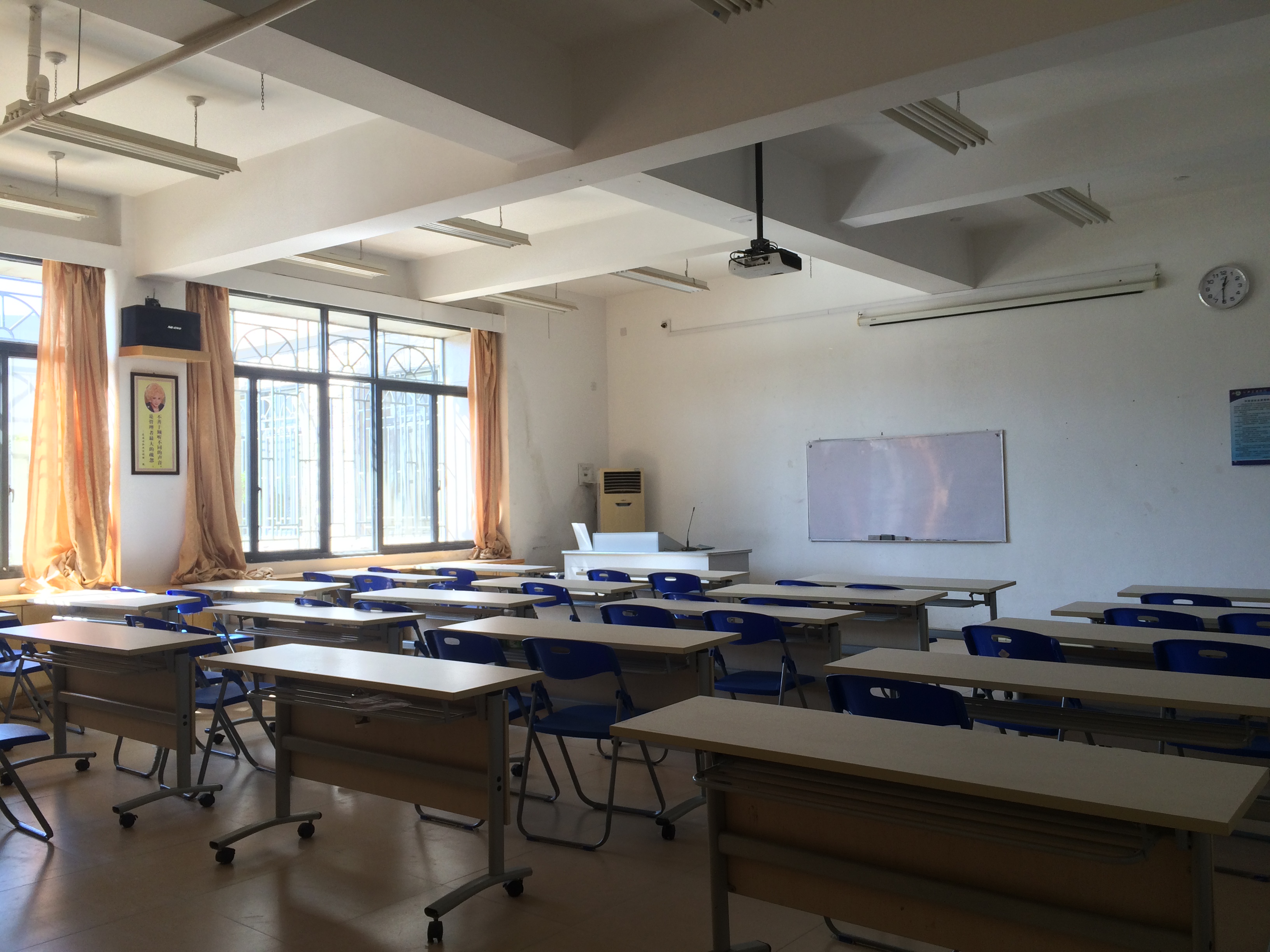 公共衛(wèi)生人文素質訓練教學實驗室